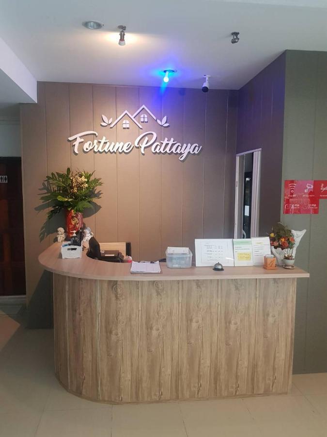 Fortune Pattaya Resort Pantai Jomtien Luaran gambar